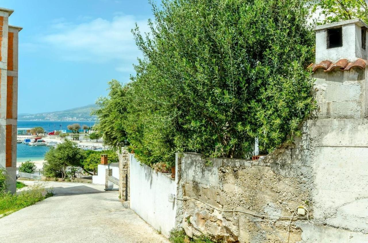 Apartments Doria - 20M From Beach Trogir Exteriör bild
