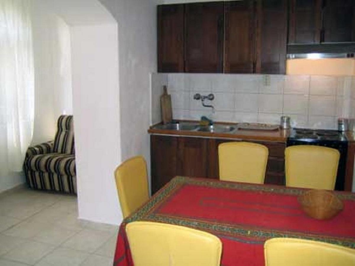 Apartments Doria - 20M From Beach Trogir Exteriör bild