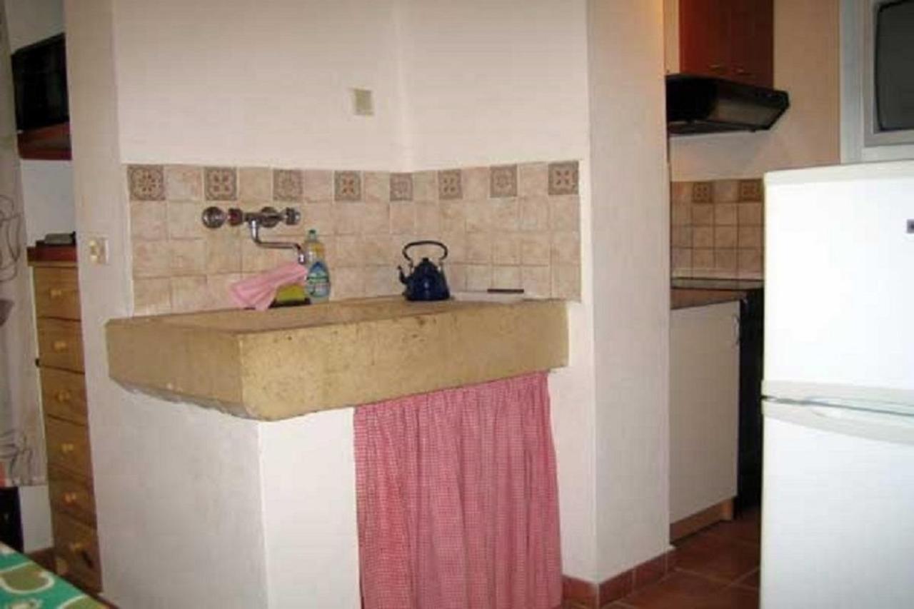Apartments Doria - 20M From Beach Trogir Exteriör bild